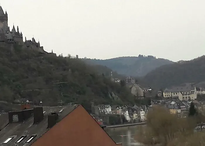 Sonnenschein アパート